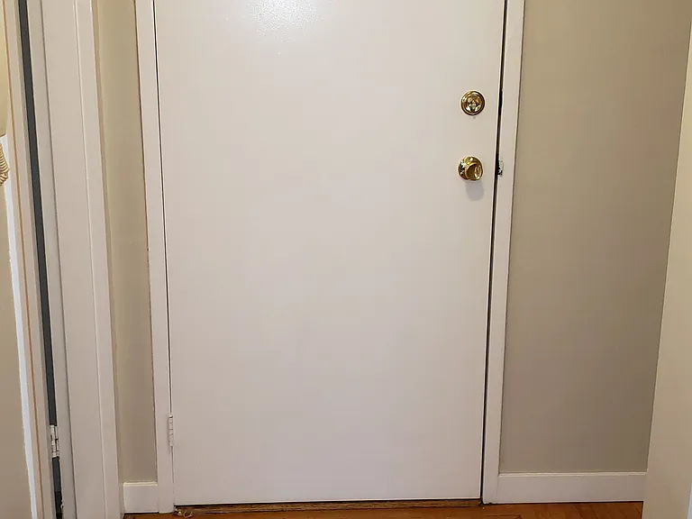 321 Agnes St — Photo 25