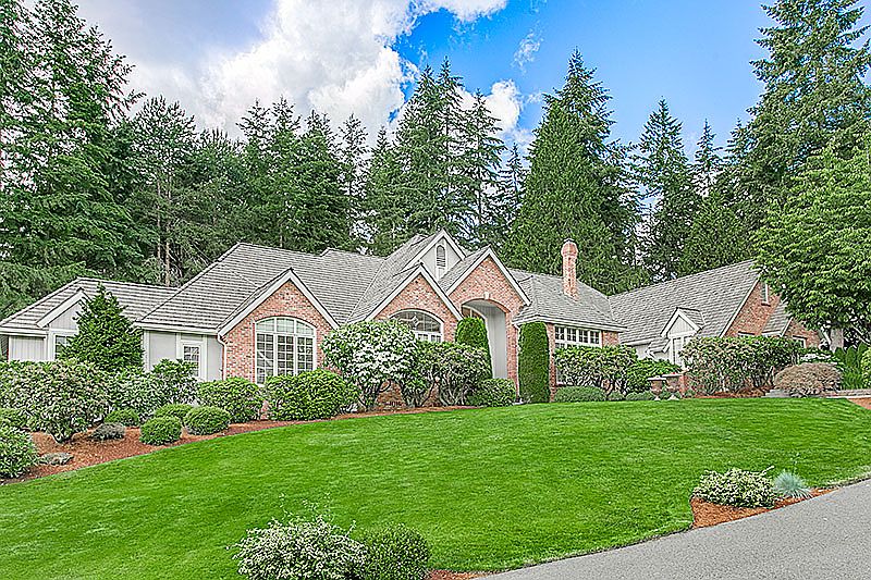 1st image of 2723 140th Ave NE