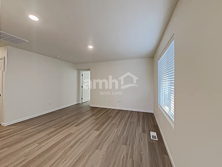 1215 W 17th Ave — Photo 18