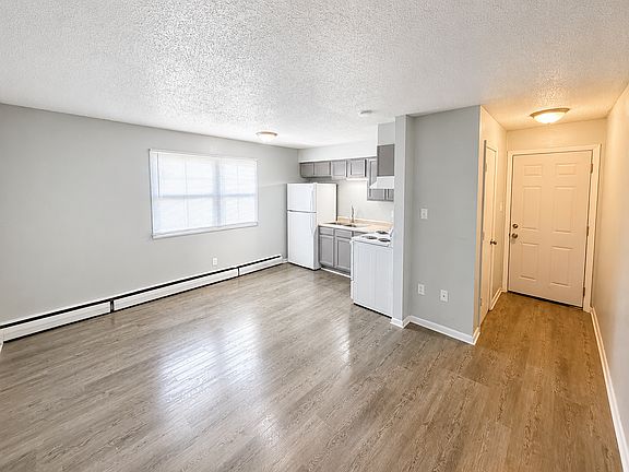 2nd image of 3315 E 15th St #3
