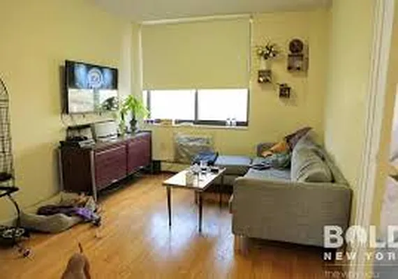 Rented by Picture Realty Inc. | media 23