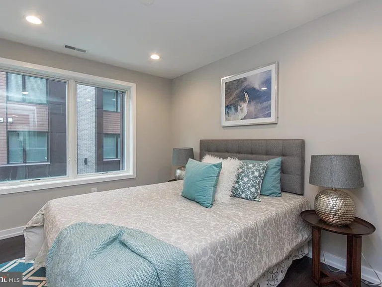 716 S Sartain St #2 — Photo 27