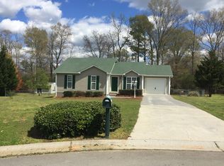 182 Fieldcrest Dr SE, Calhoun, GA 30701