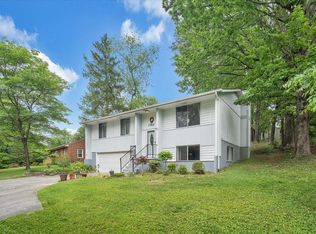 3344 Colonial Ave, Roanoke, VA 24018
