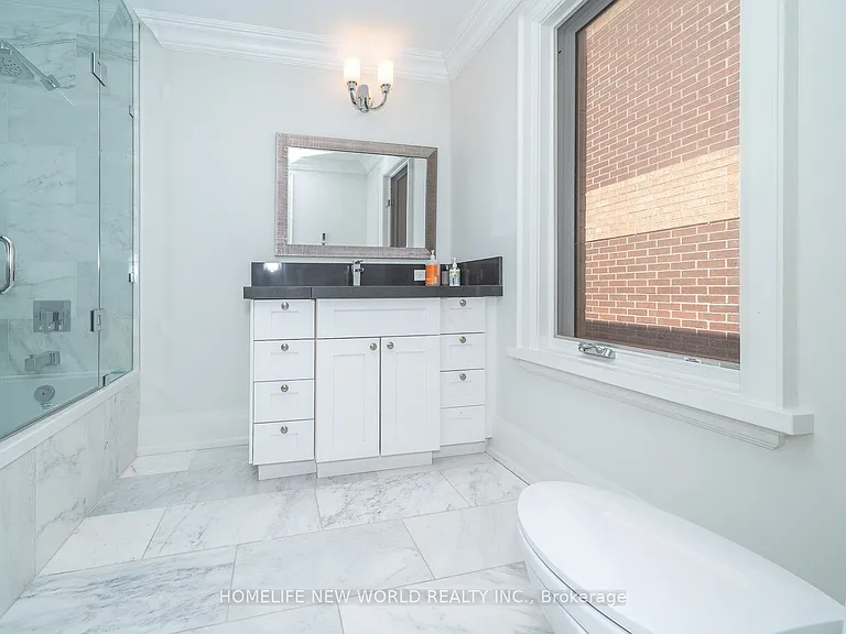 310 Merton St — Photo 26