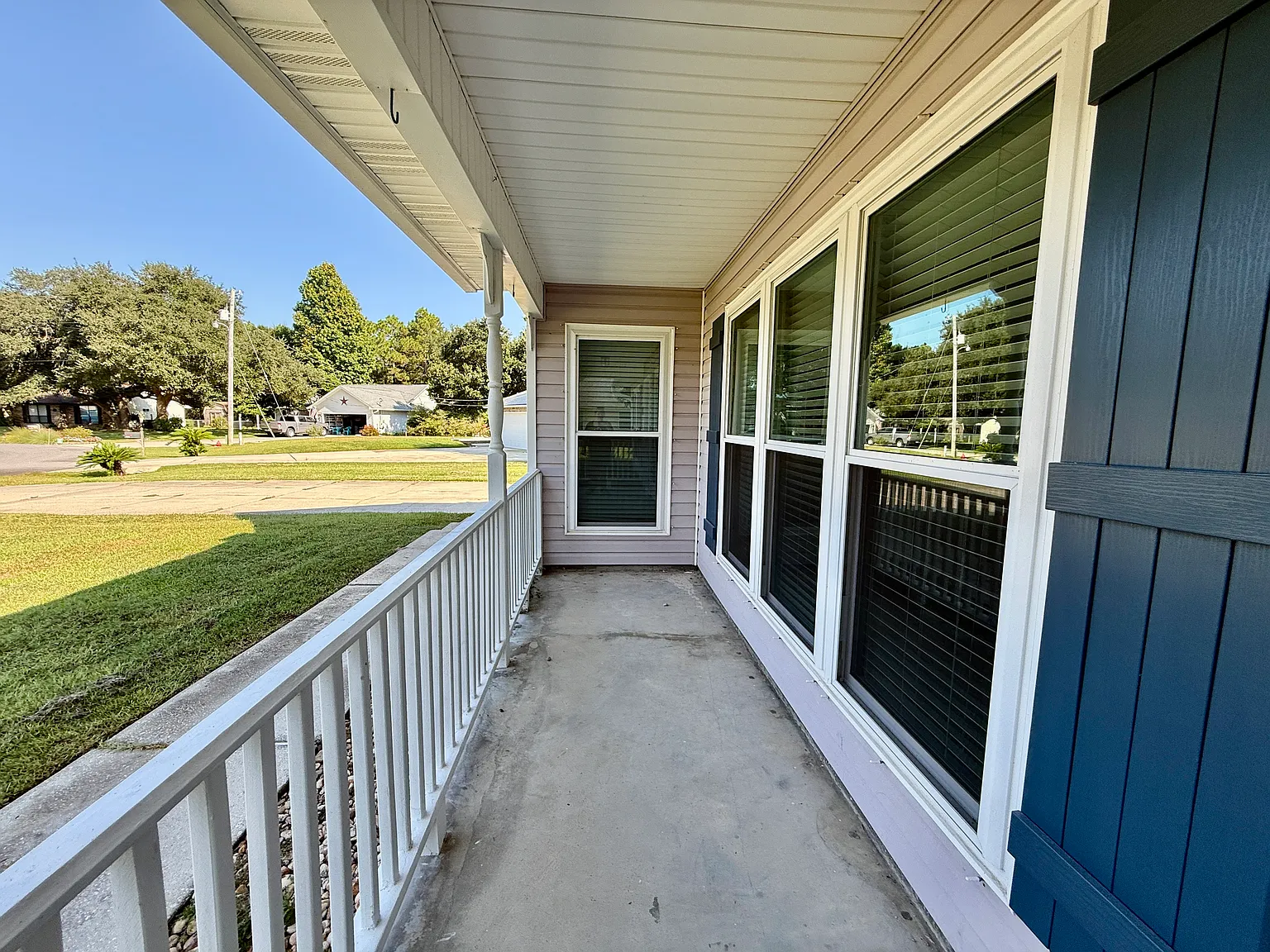 Upgraded Holley By the Sea Home — Photo 2