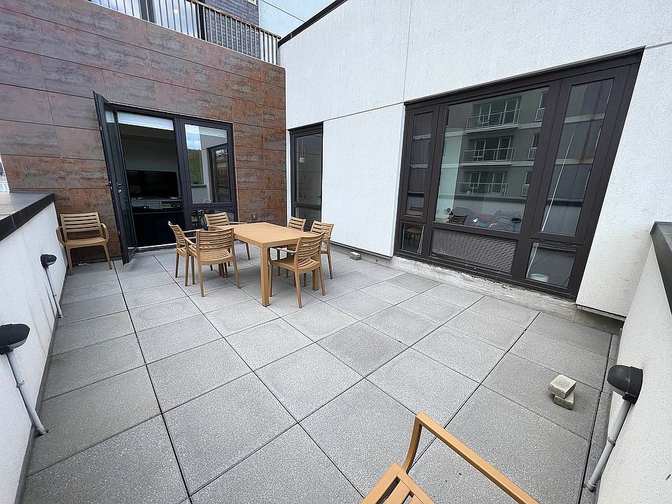 1st image of 635 4th Ave #505