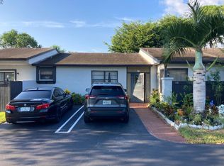 118 Conaskonk Cir, Royal Palm Beach, FL 33411