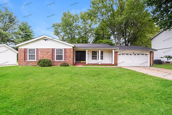 3827 Hearthstone Dr