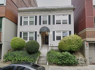 215 Pontius Ave N APT B, Seattle, WA 98109