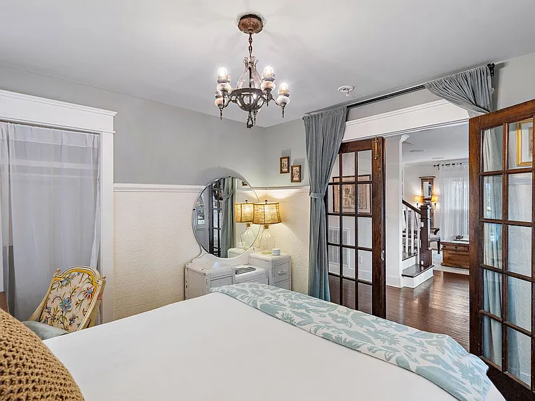 1407 Holly St — Photo 31