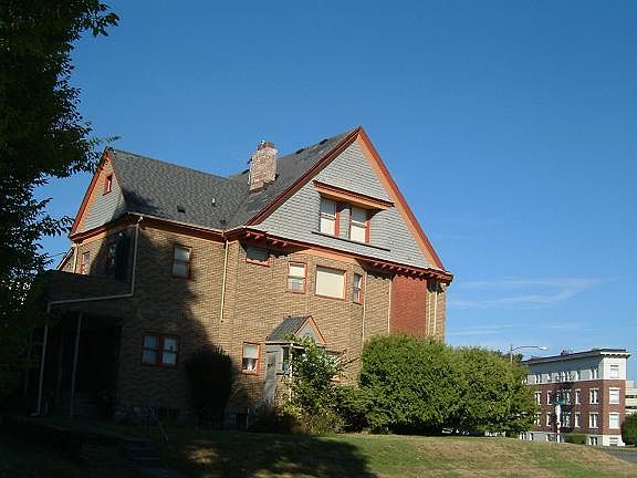 1st image of 1319 N 4th St APT 2