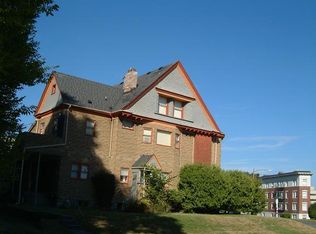 1319 N 4th St APT 2, Tacoma, WA 98403