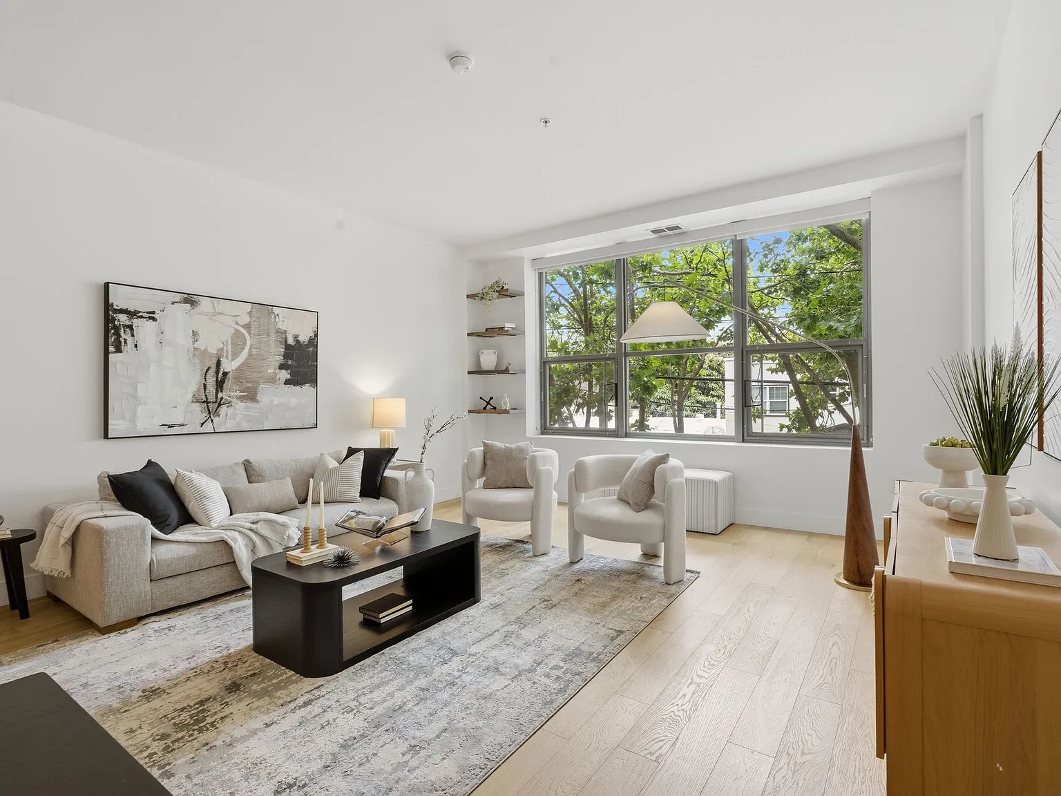 1 bed, 1051 sqft, $3,150 — Photo 1