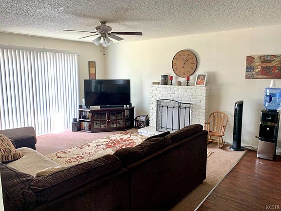2nd image of 1445 Hayden Ave