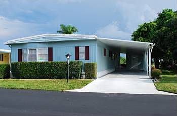 2nd image of 354 NE Jade Cir