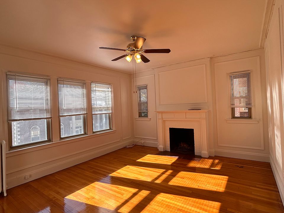 1st image of 18 Garden St #9