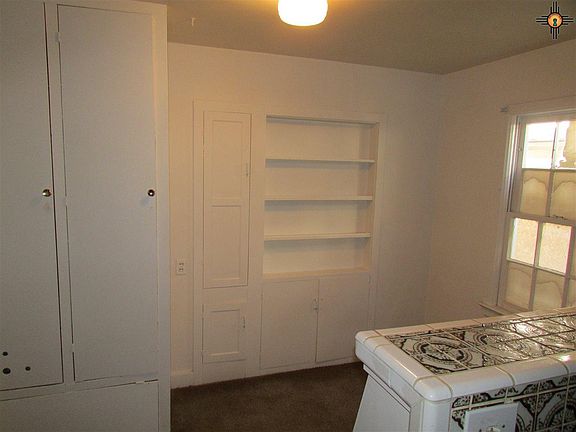5th image of 1315 Gidding St