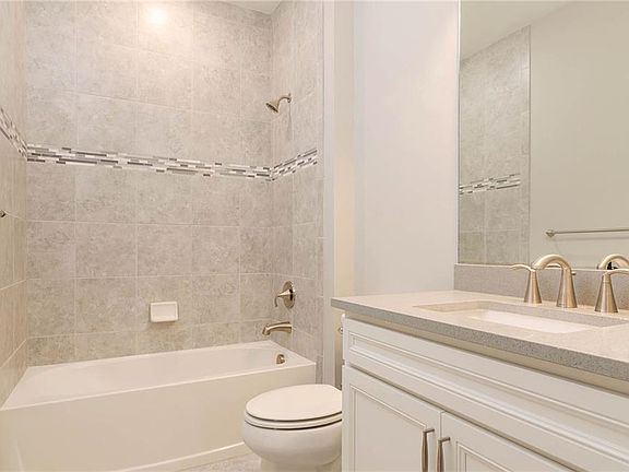 2nd image of 20505 Shady Glen Ct