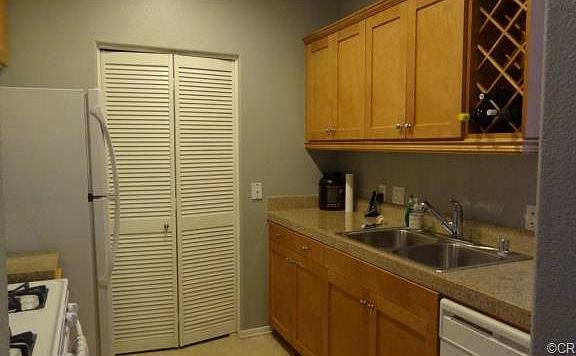 5th image of 3309 Watermarke Pl