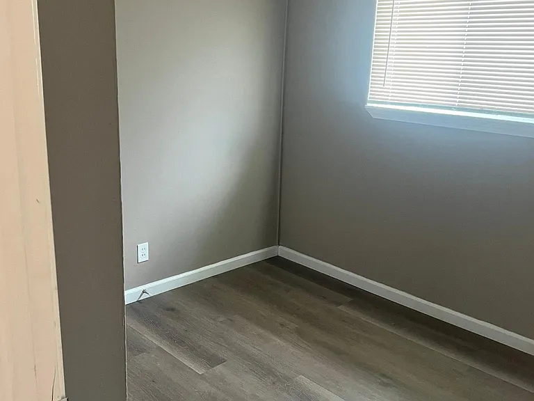 18 Foster Ln — Photo 9