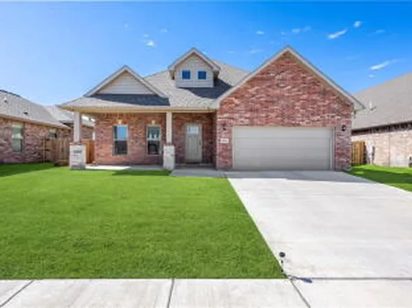 2041 Tallgrass Ter, Centerton, AR