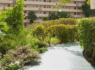 1770 NE 191st St APT 204-1, Miami, FL 33179