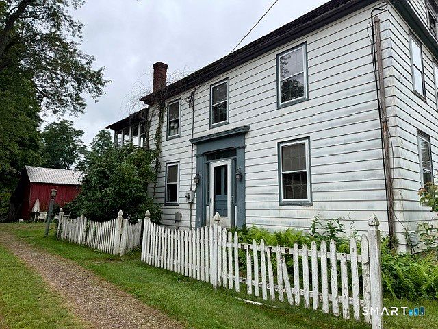 1st image of 546 Main Street