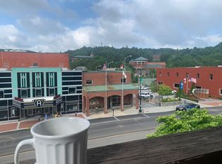 116 Grand Blvd APT 2A, Boone, NC 28607