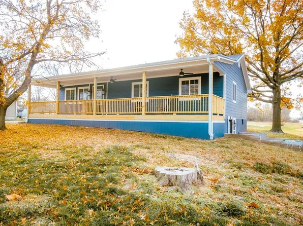 243 W Main St, Adrian, MO 64720