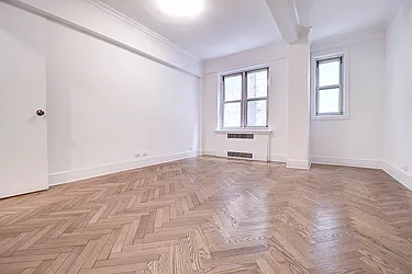 Rented by Urbane Brokerage