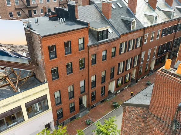 14 Temple St, Boston, MA 02114