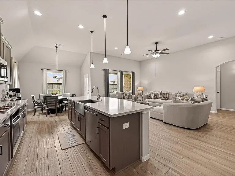 24015 Purple Clover Ln — Photo 16