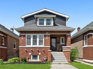 2436 Grove Ave, Berwyn, IL 60402