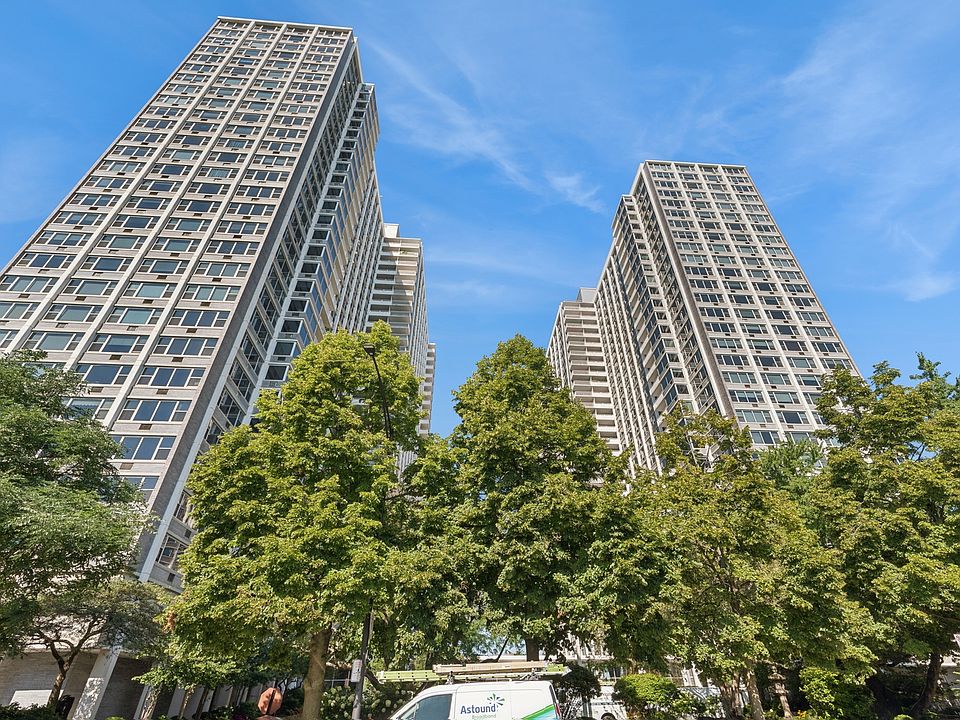 1st image of 4250 N Marine Dr APT 2308