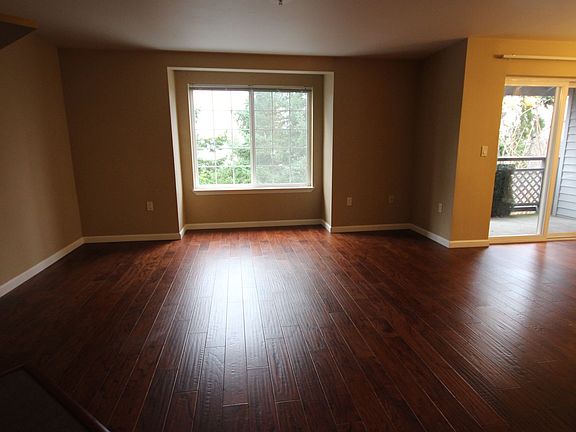 3rd image of 24018 26th Pl S APT C301