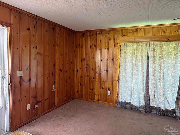 3rd image of 211 7th Ave