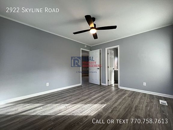 5th image of 2922 Skyline Dr