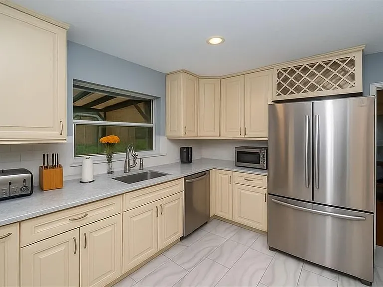 4107 Hudson Way — Photo 13