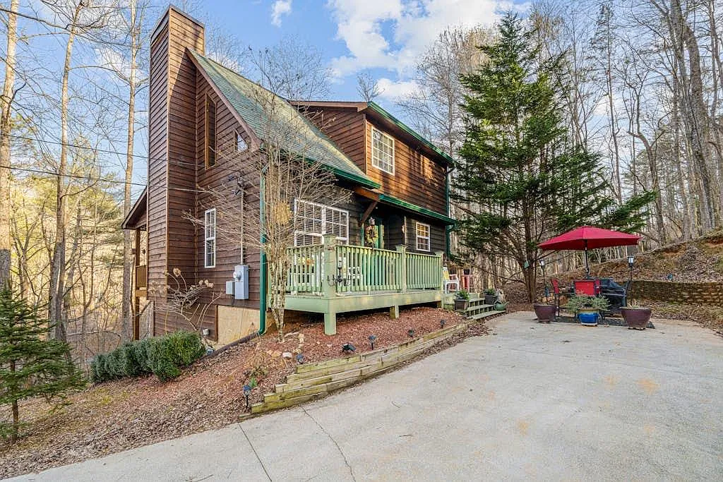 2 bed, 1654 sqft, $2,300 — Photo 1
