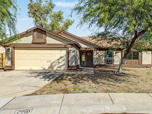 7960 W DENTON Lane, Glendale, AZ 85303