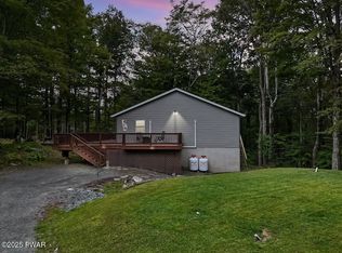 108 Falcon Crst, Greentown, PA