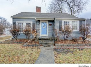 425 E Main St, Rochester, IL 62563