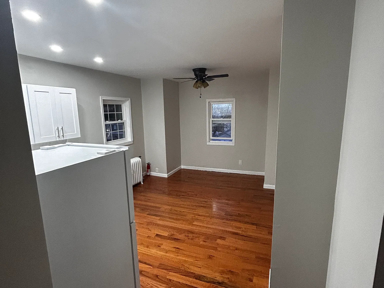 415 Hoboken Rd — Photo 2