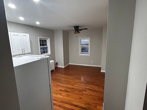 2nd image of 415 Hoboken Rd Floor 2