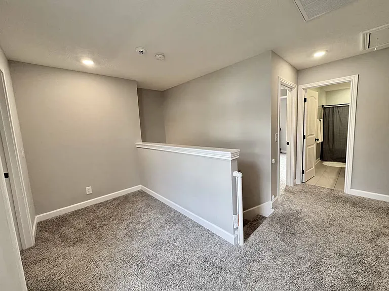 1057 Brightwood Ct — Photo 33