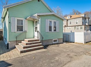 32 Dewey Rd, Braintree, MA 02184