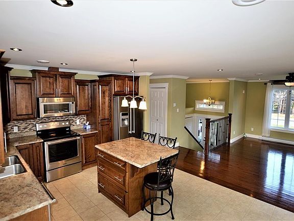 5th image of 91 Springfield Road