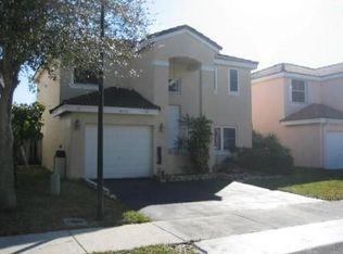 8412 SW 44th Pl, Davie, FL 33328