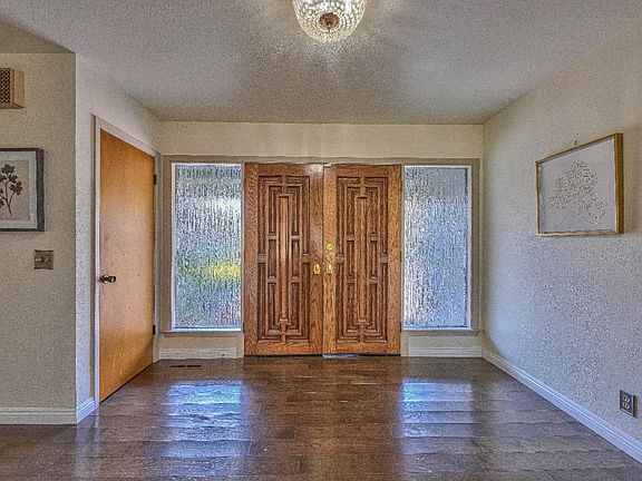 4th image of 1071 Ortega Rd